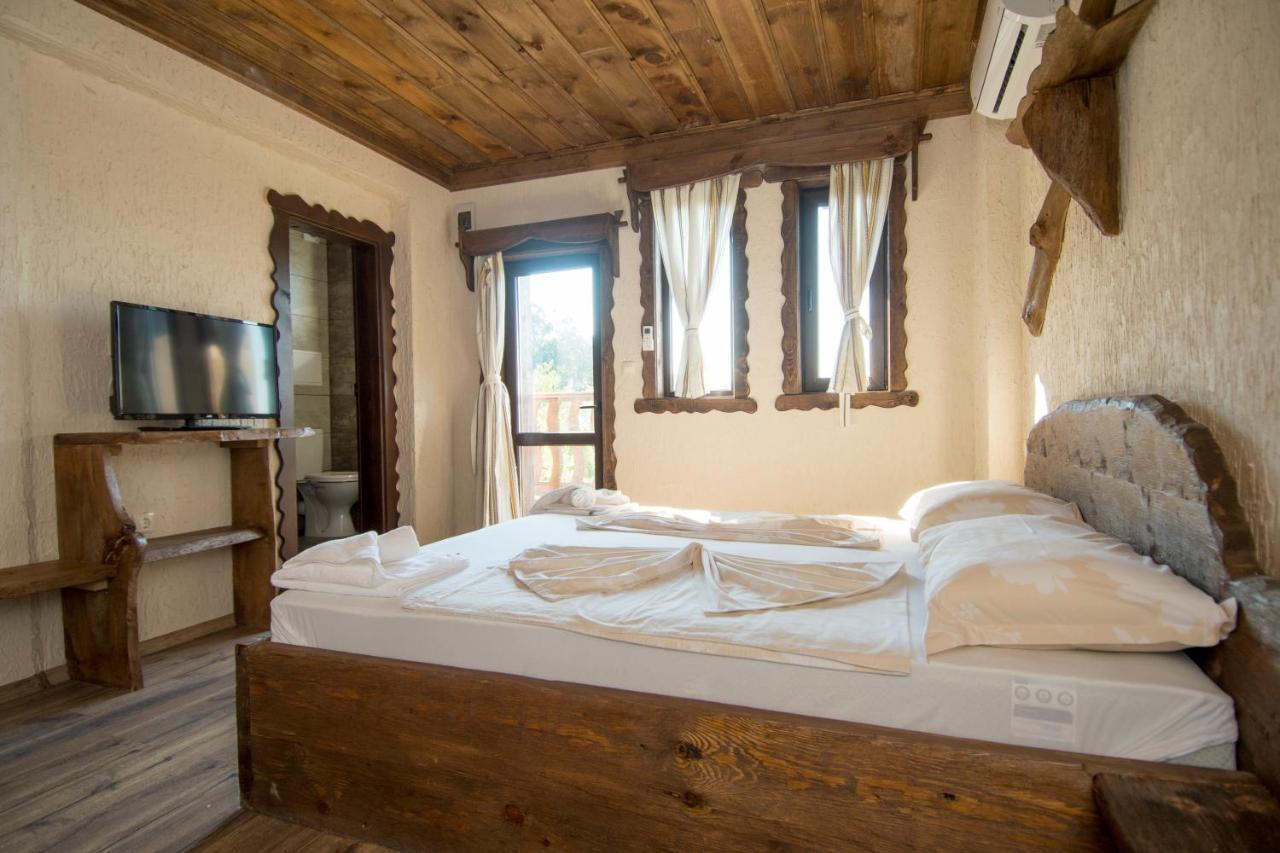 Complex Starite Kashti Hotell Medovo Exteriör bild